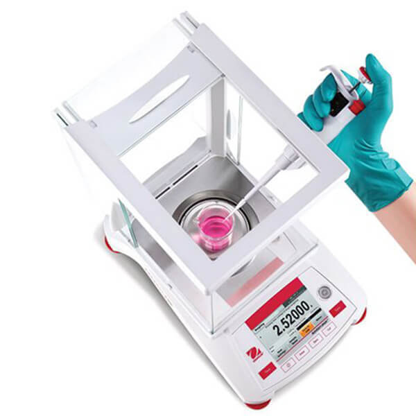 OHAUS Adventurerâ„¢ Semi-Micro