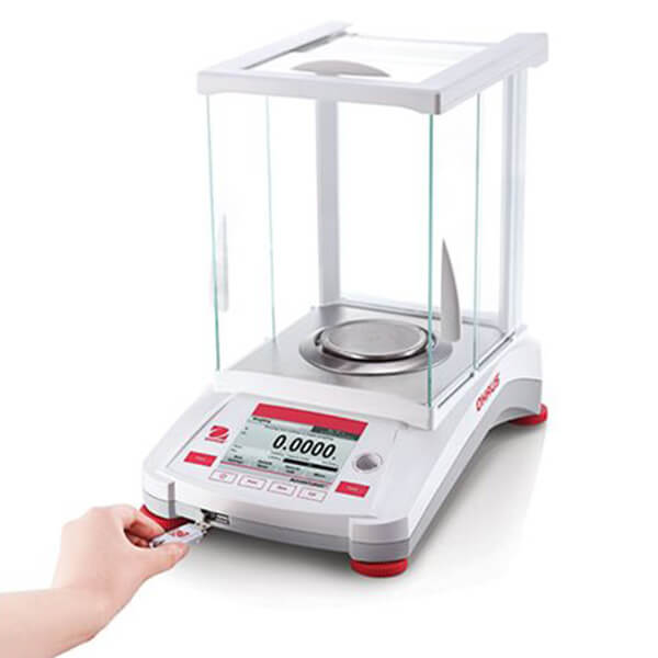 OHAUS Adventurer™ Analytical